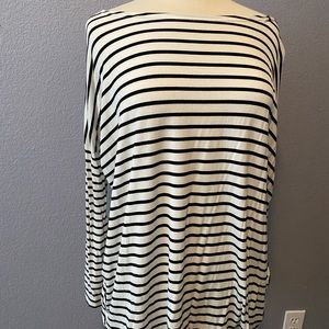 Piko tunic long-sleeved stretchy top (black and white: Size M